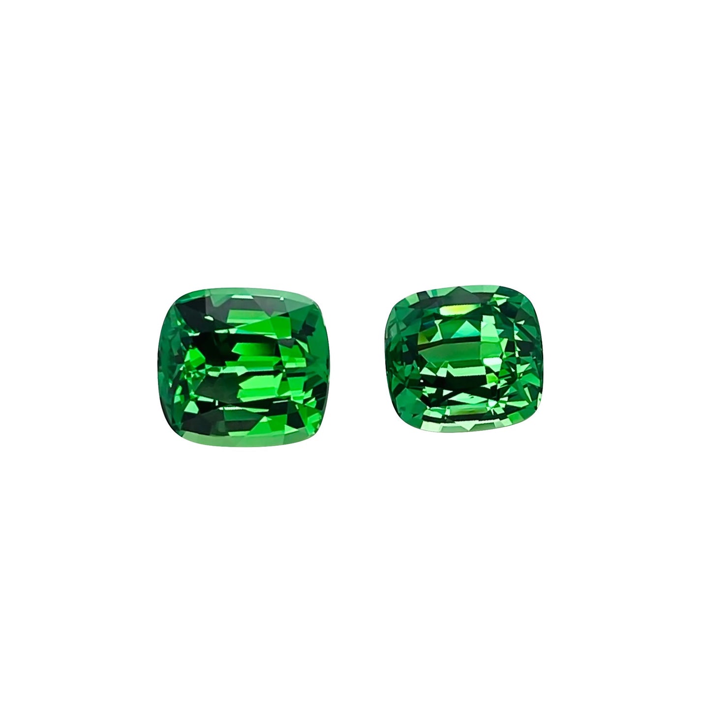 2.48ct Cushion Fine Intense Green Tsavorite