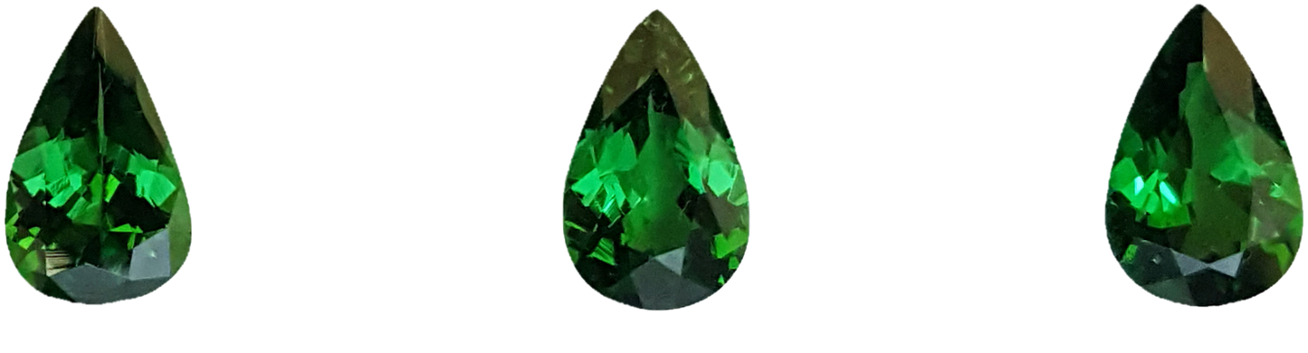 8x5mm Pear Shape Fine Intense Green Tsavorite
