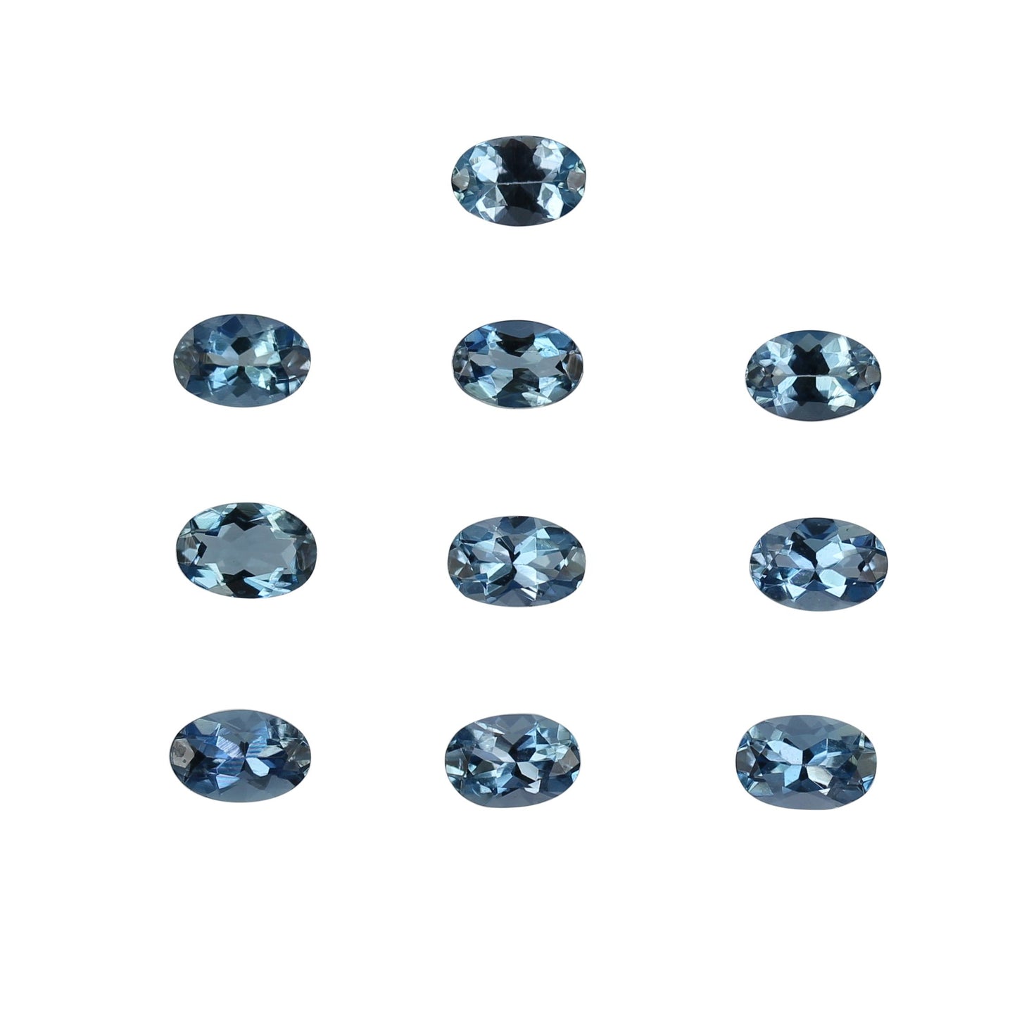 6x4mm Oval AAA Color Aquamarine