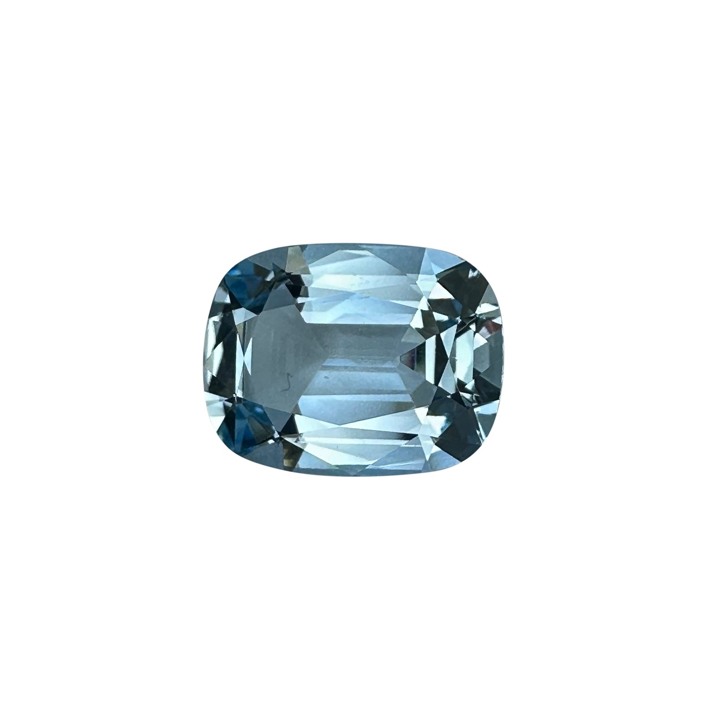 4.66ct Cushion Very Light Aquamarine