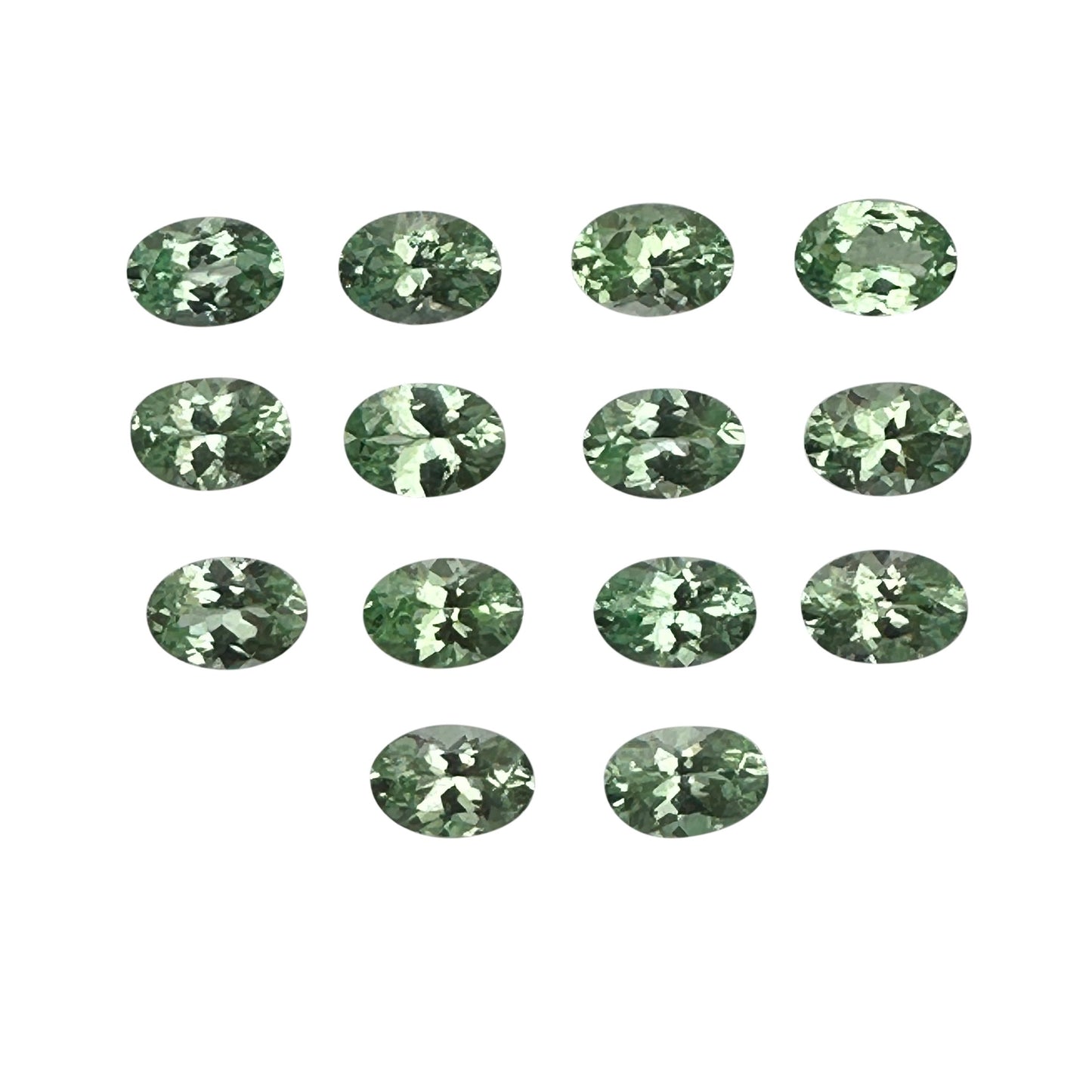 6.5x4.5mm Oval Mint Garnet