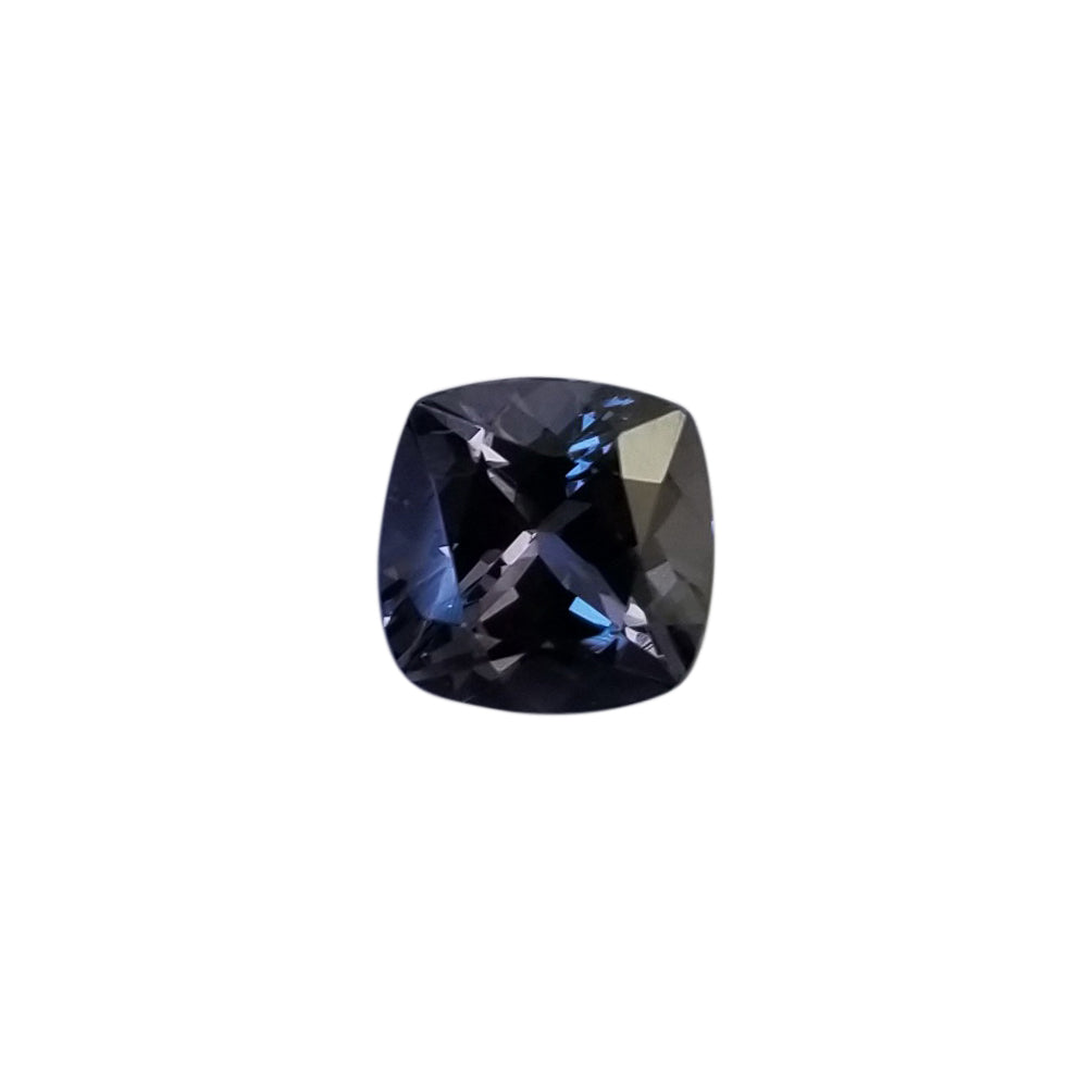 Grey Spinel