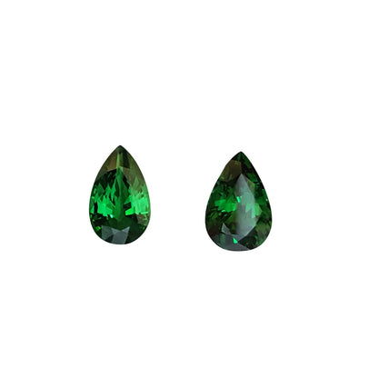 8.8x5.5mm Pear Shape Fine Intense Green Tsavorite