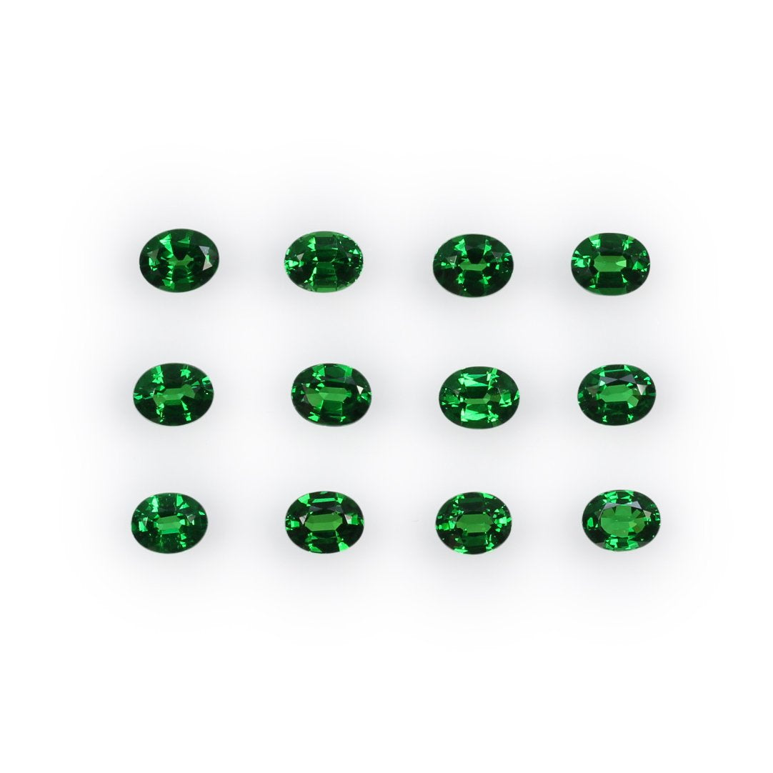 5x4mm Oval Fine Intense Green Tsavorite