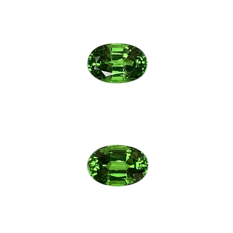 7.5x5mm Oval Bright Green Tsavorite Pair