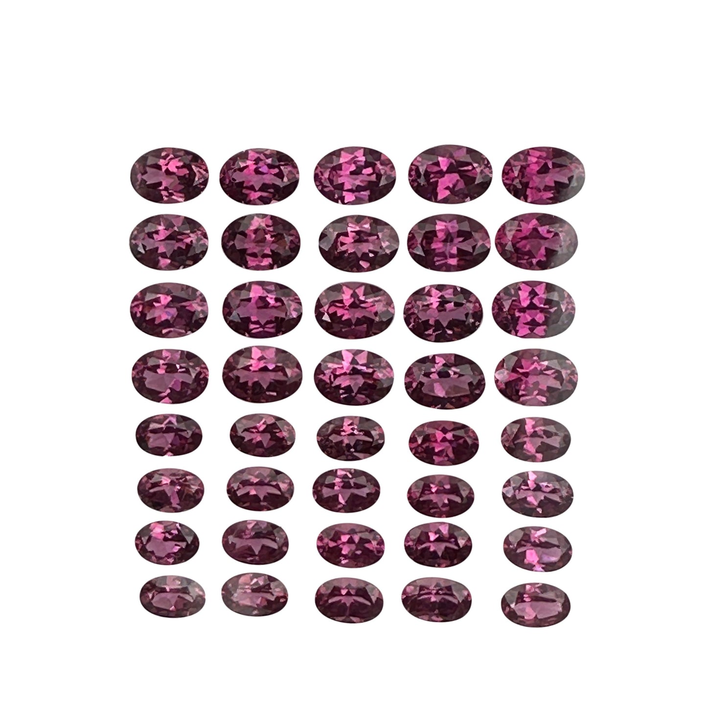 7x5mm Oval Magenta Garnet