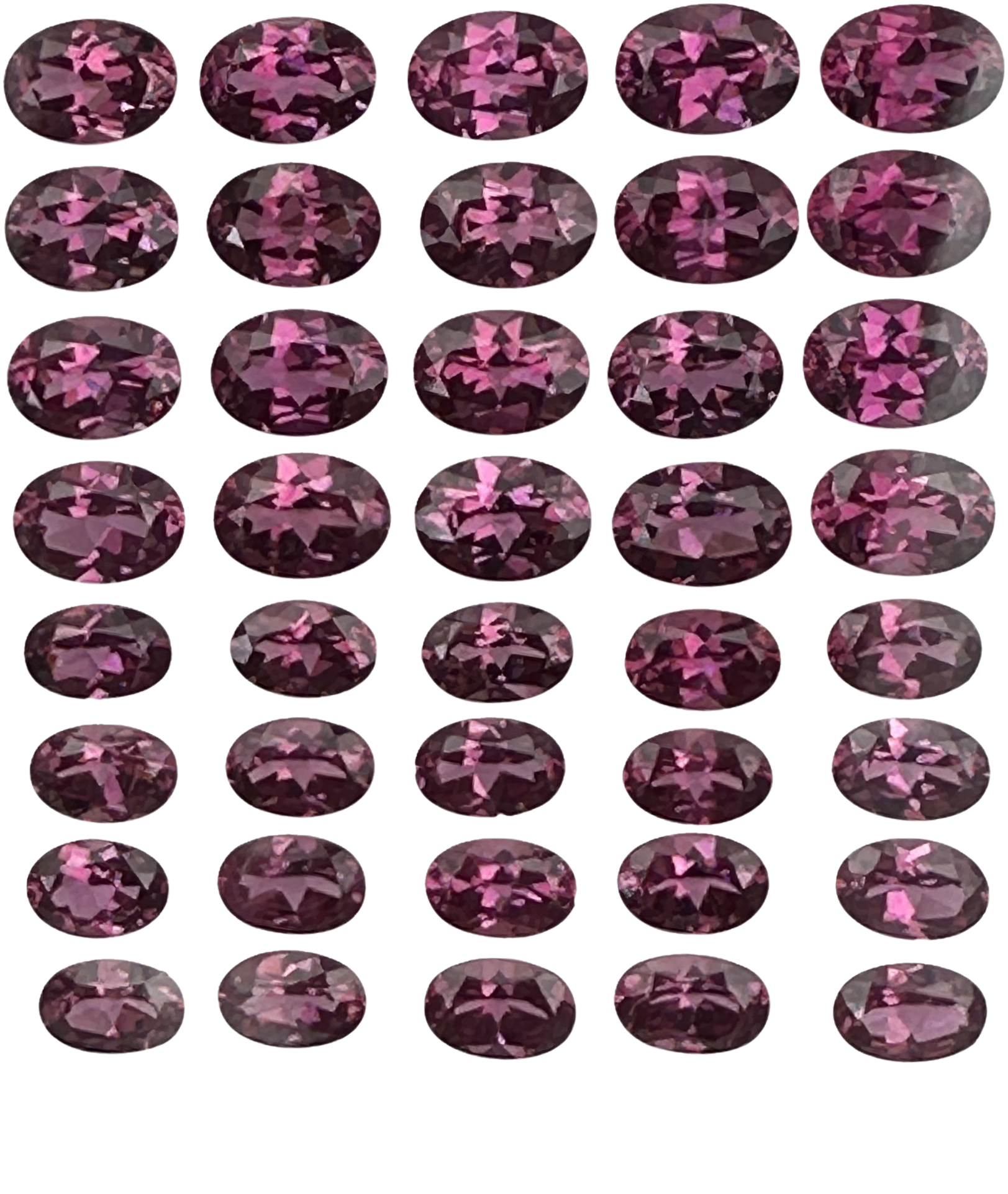 7x5mm Oval Magenta Garnet