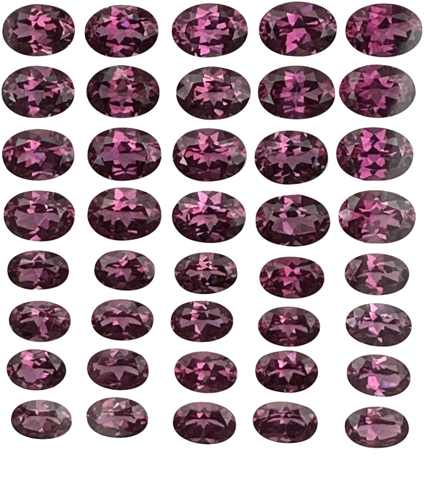 7x5mm Oval Magenta Garnet