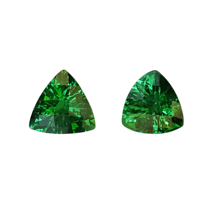 3.55ct Trillion Fine Saturated Green Tsavorite