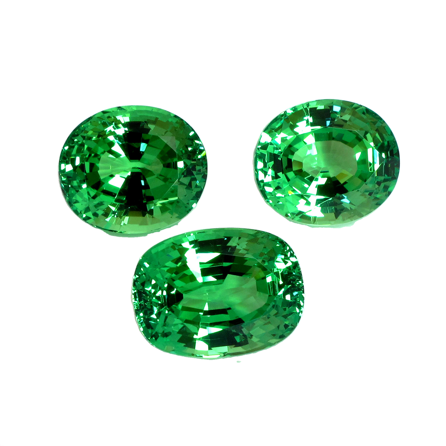 10.5ct Cushion Bright Green Tsavorite
