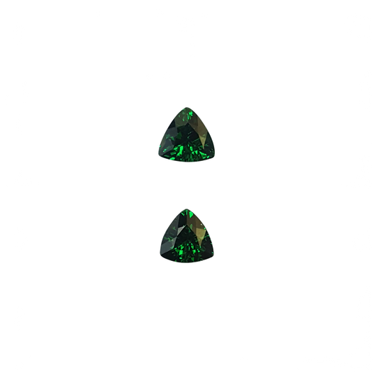 5.5mm Trillion Deep Saturated Green Tsavorite