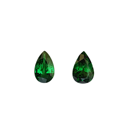 8.8x5.5mm Pear Shape Fine Intense Green Tsavorite