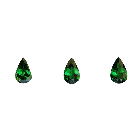 8x5mm Pear Shape Fine Intense Green Tsavorite