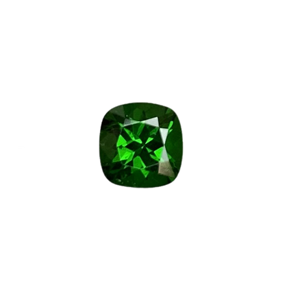 5mm Cushion Fine Saturated Green Tsavorite