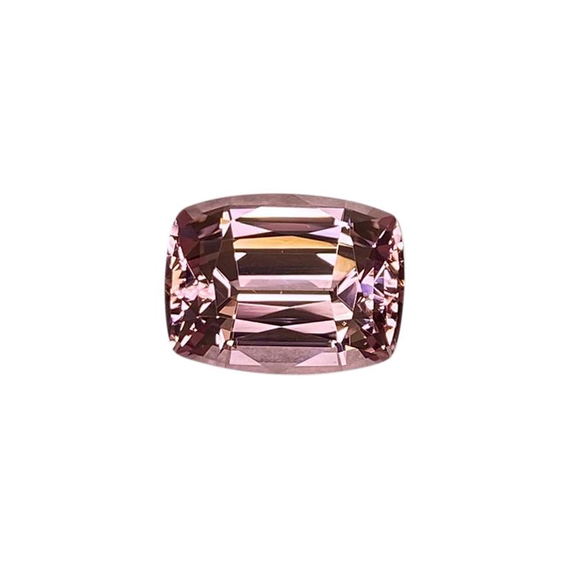 Cushion Peach Malaya Garnet