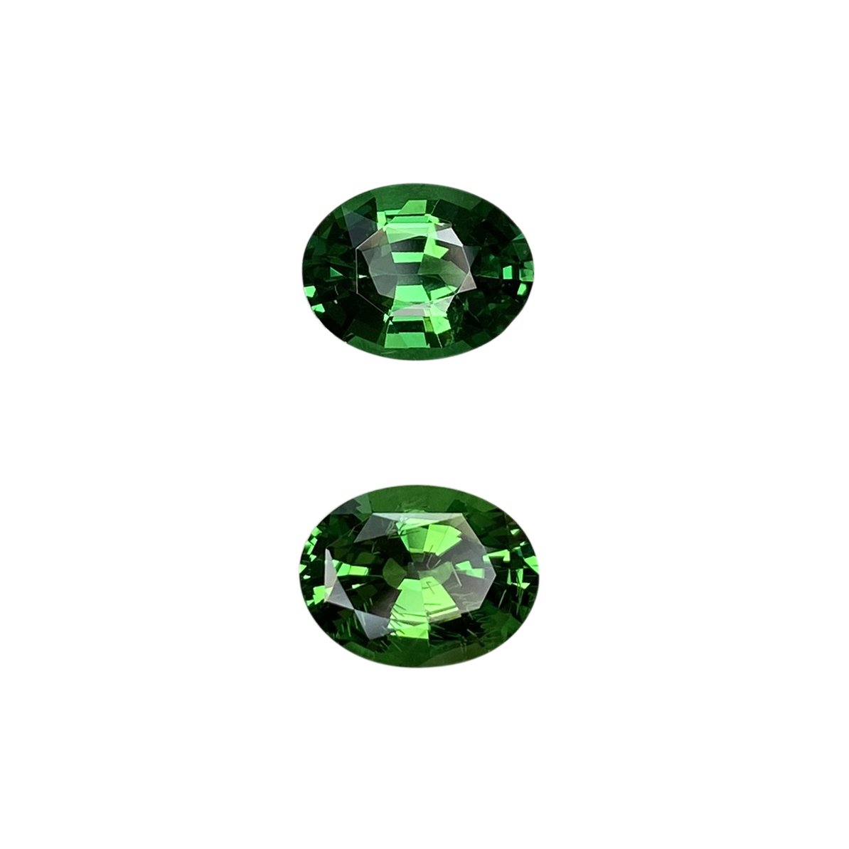 4.23ct Oval Bright Green Tsavorite Pair