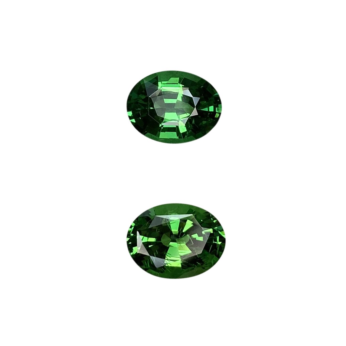 4.23ct Oval Bright Green Tsavorite Pair