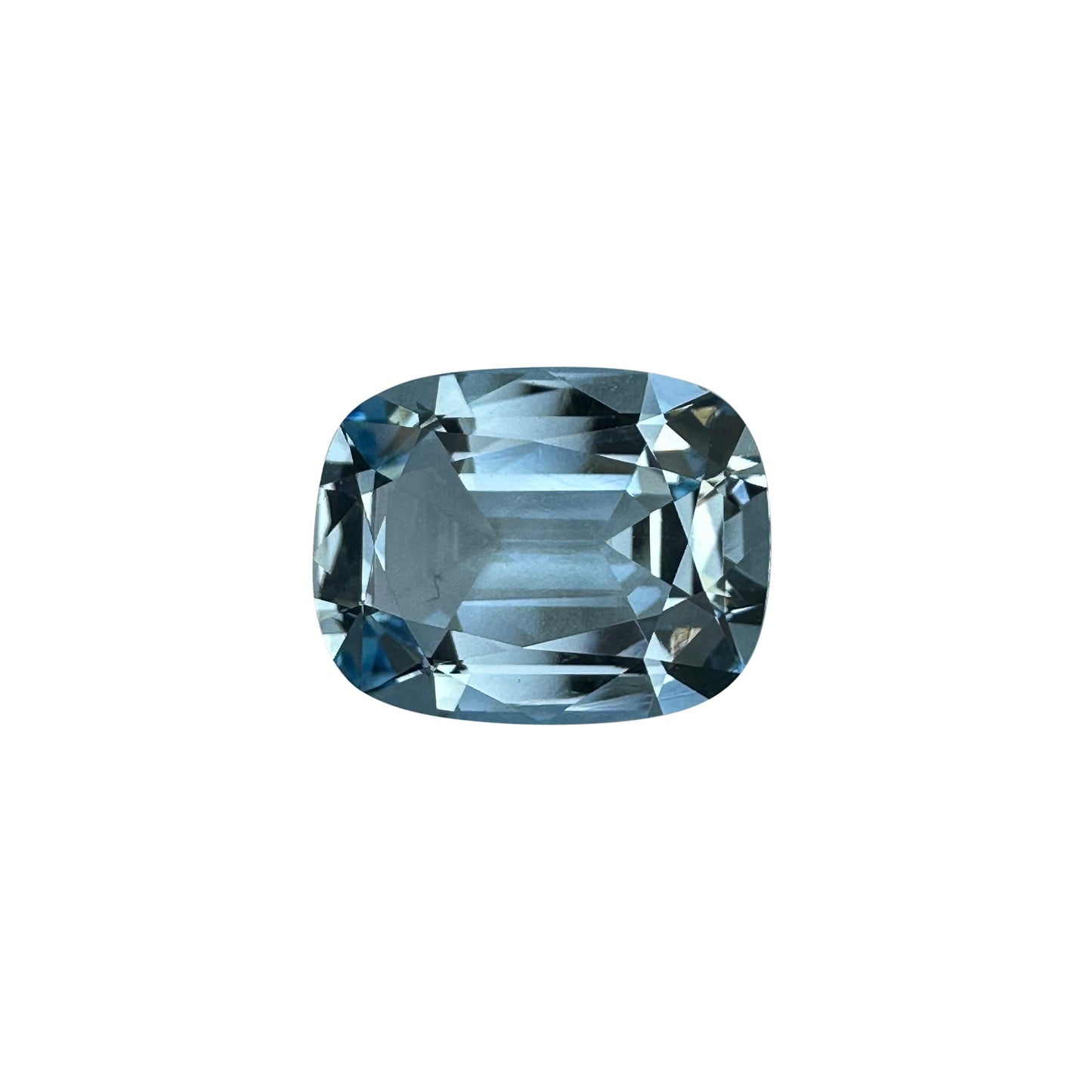 4.66ct Cushion Very Light Aquamarine