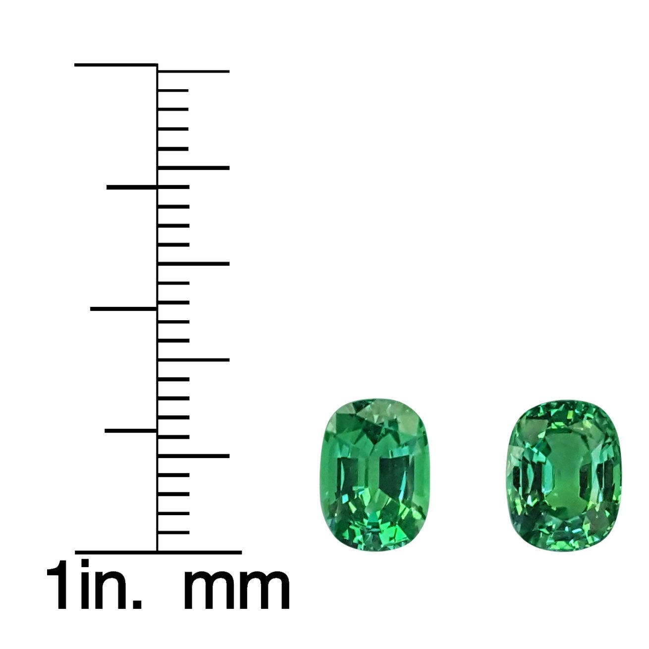 8x6mm Cushion Bright Green Tsavorite