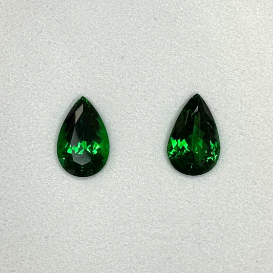 11.54ct Pear Shape Fine Intense Green Tsavorite Pair