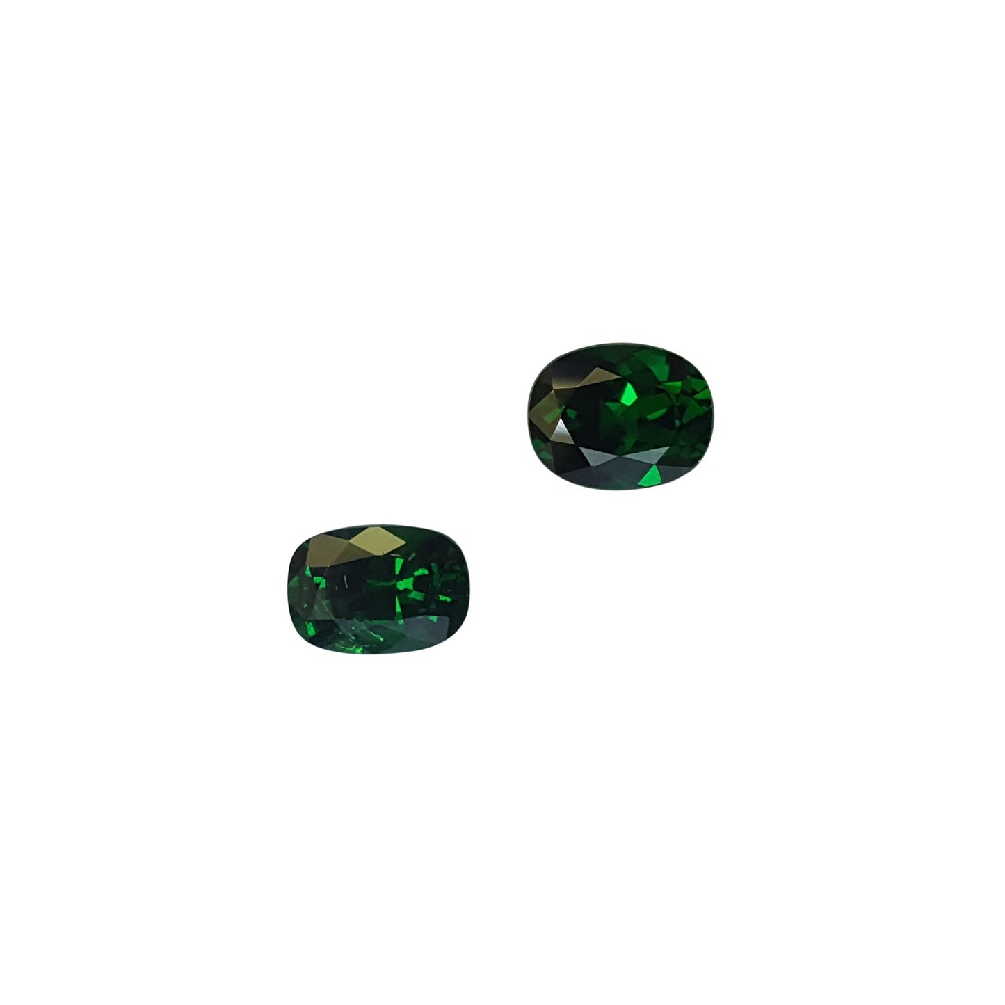 2.4ct Cushion Fine Saturated Green Tsavorite