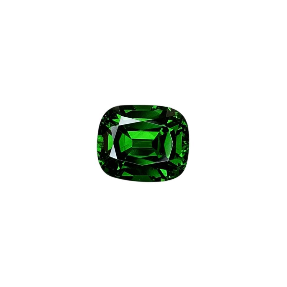 2.93ct Cushion Fine Intense Green Tsavorite