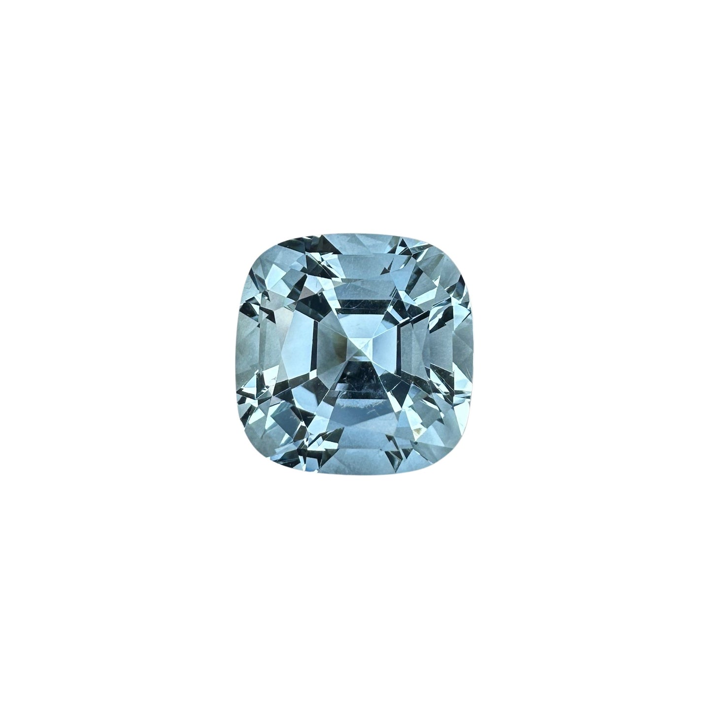 11mm Cushion Very Light Aquamarine