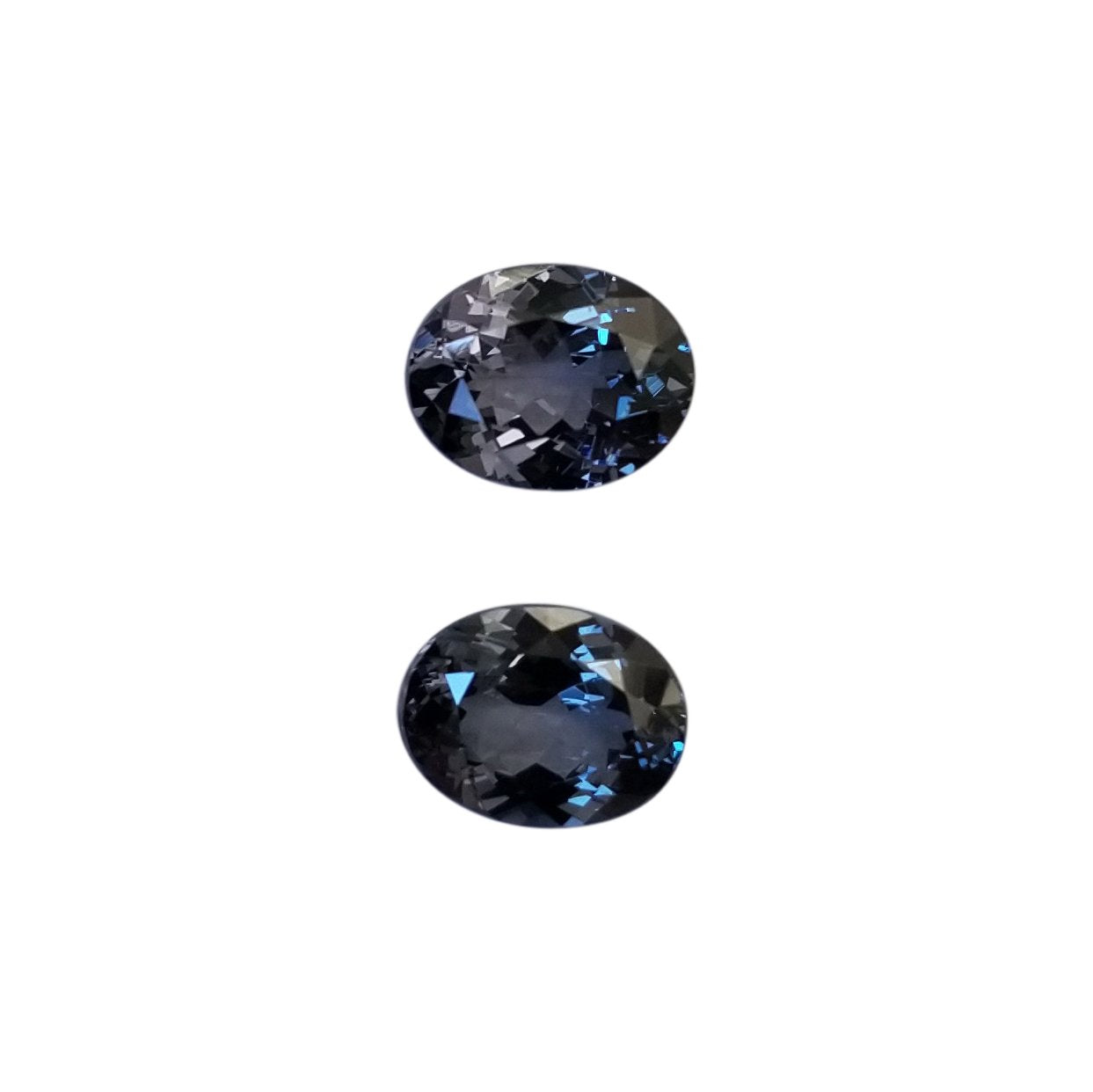 9x7mm Oval Grey Spinel