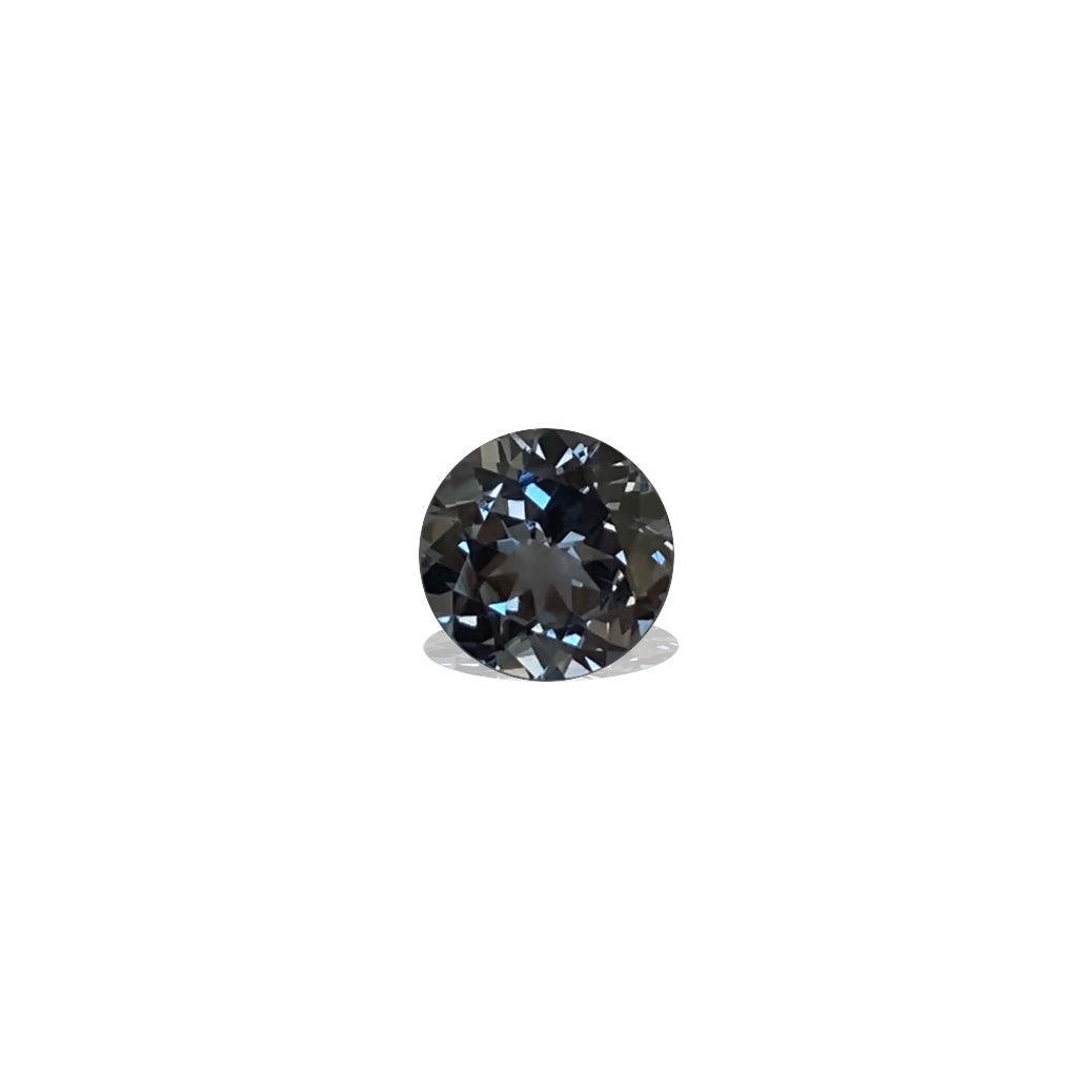 Grey Spinel
